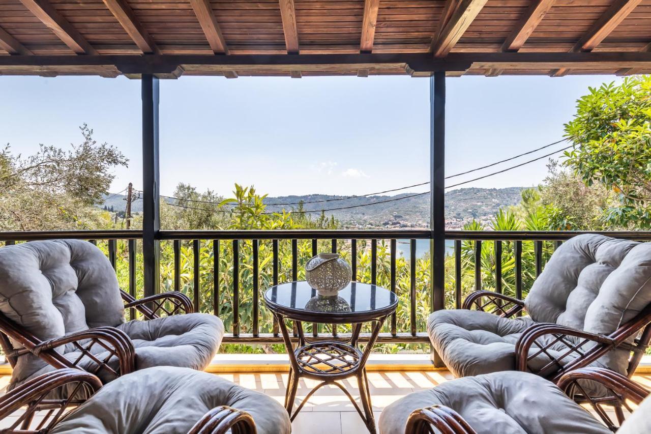 Ourania Apartment Skopelos Town Ngoại thất bức ảnh