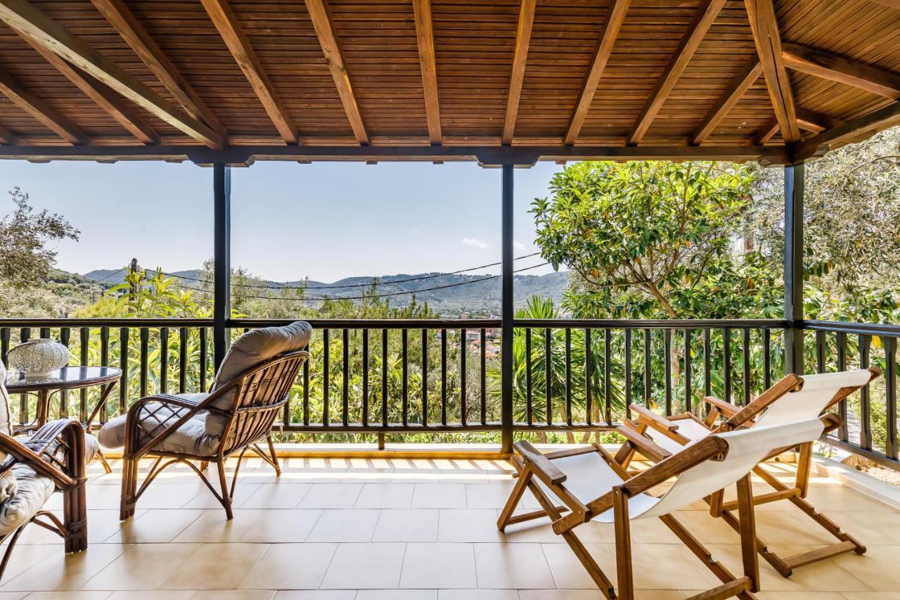 Ourania Apartment Skopelos Town Ngoại thất bức ảnh